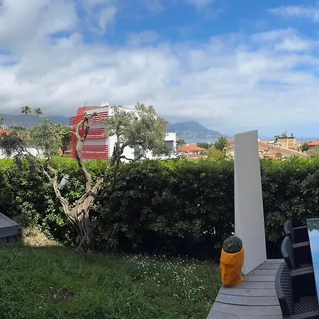 Apartment Avec Grand Jardin Et Vue Dans L'une Des Meilleures Residences Avec Piscine Au Coeur Du Village Emblematique